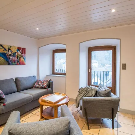 Appartement Murol, 2 Pieces, 2 Personnes - Fr-1-630-213